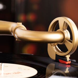 Vintage Gramophone Model 411 Plus - Image 8