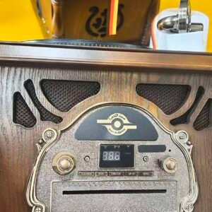 Vintage Gramophone Model 411 Plus - Image 4
